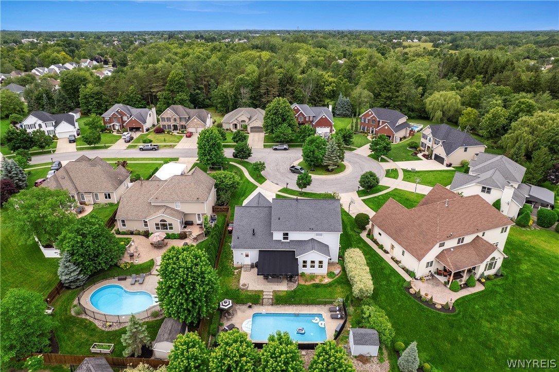 11 Heathrow Court