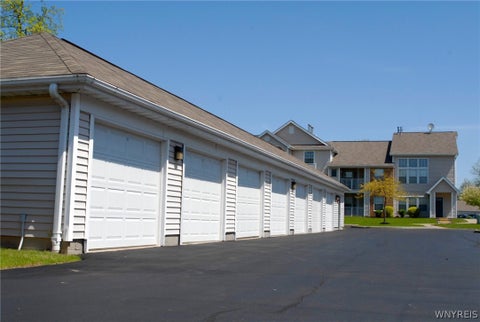 Tiny photo for 25 Spring Meadow Dr A-Plan Dr, Amherst, NY 14221 (MLS # B1714694)