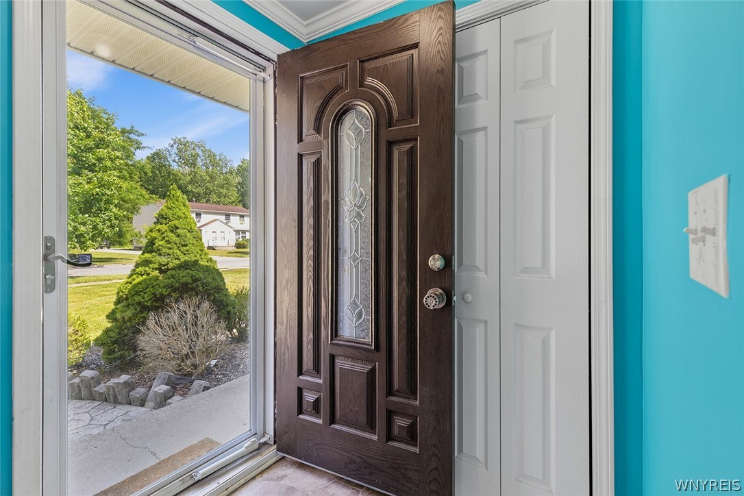242 Sundridge Drive