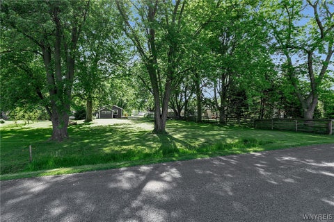 Tiny photo for 2344 Lincoln Avenue, Wilson, NY 14172 (MLS # B1690148)