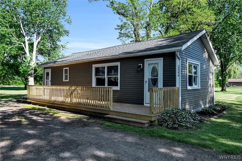 Photo of 2344 Lincoln Avenue, Wilson, NY 14172 (MLS # B1690148)