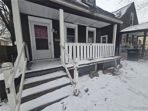 Tiny photo for 33 A Street, Niagara Falls, NY 14303 (MLS # B1655143)