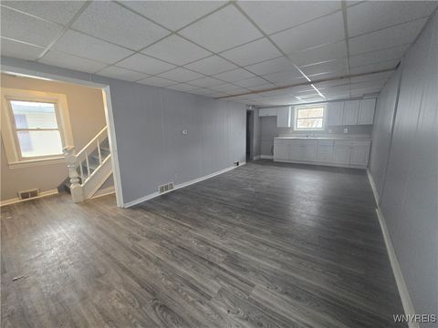 Tiny photo for 33 A Street, Niagara Falls, NY 14303 (MLS # B1655143)