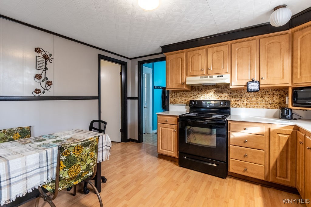 2762 Monroe Avenue, Niagara Falls, New York image 12