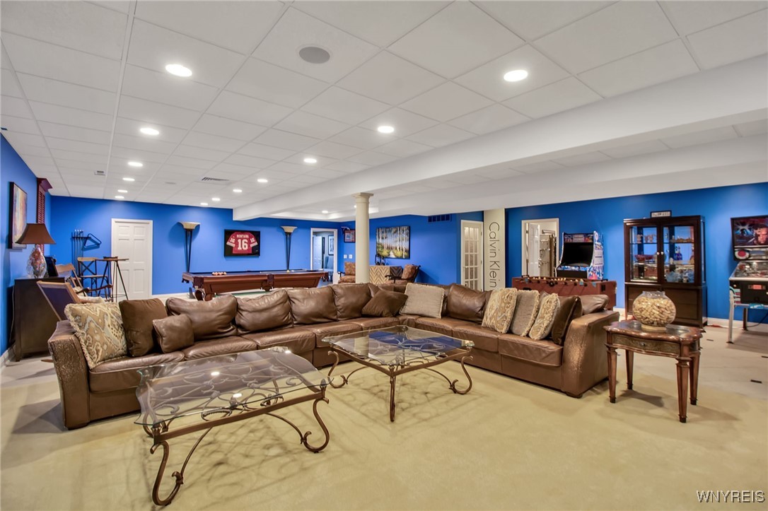 8825 Cambridge Court, Clarence, New York image 38
