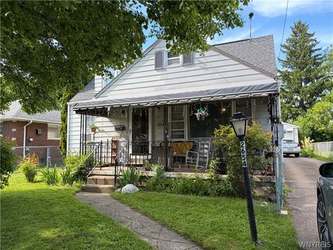 Tiny photo for 2654 North Avenue, Niagara Falls, NY 14305 (MLS # B1684857)