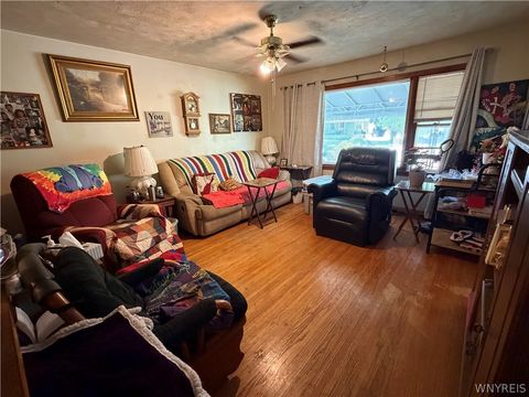 Tiny photo for 2654 North Avenue, Niagara Falls, NY 14305 (MLS # B1684857)