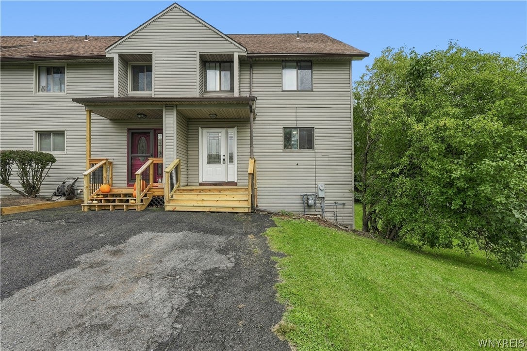 100 Signal Ridge