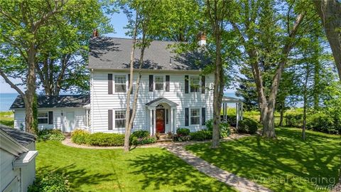 Homes For Sale - 4998 Lake Shore Road<br/> Hamburg, NY 14075