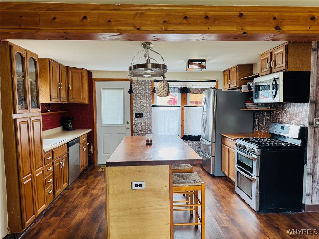 15 Harris Court, Cheektowaga, New York image 3