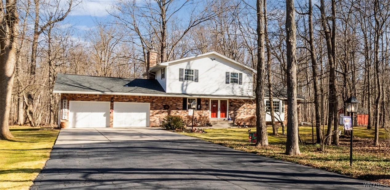 2079 Bush Road, Grand Island, New York image 1