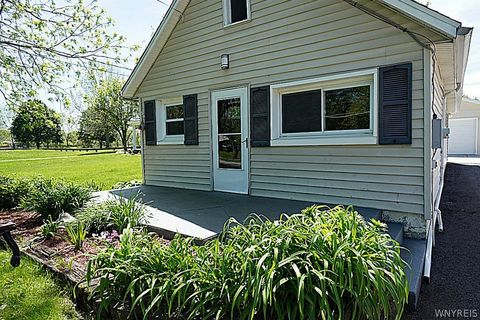Tiny photo for 48 Skyline Drive, Newstead, NY 14001 (MLS # B1685004)