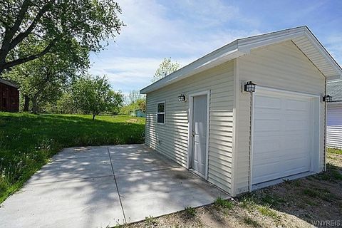 Tiny photo for 48 Skyline Drive, Newstead, NY 14001 (MLS # B1685004)