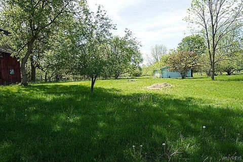 Tiny photo for 48 Skyline Drive, Newstead, NY 14001 (MLS # B1685004)