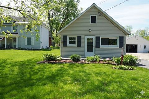 Tiny photo for 48 Skyline Drive, Newstead, NY 14001 (MLS # B1685004)