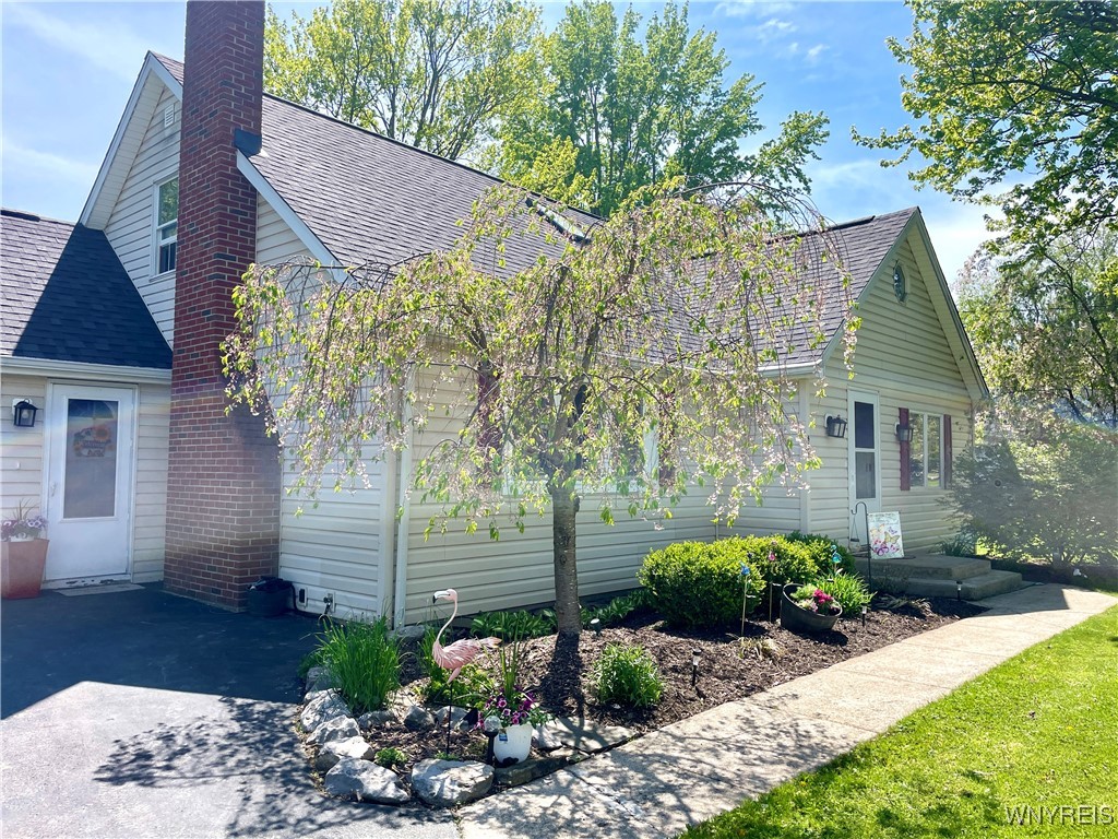 6923 Jewett Holmwood Road