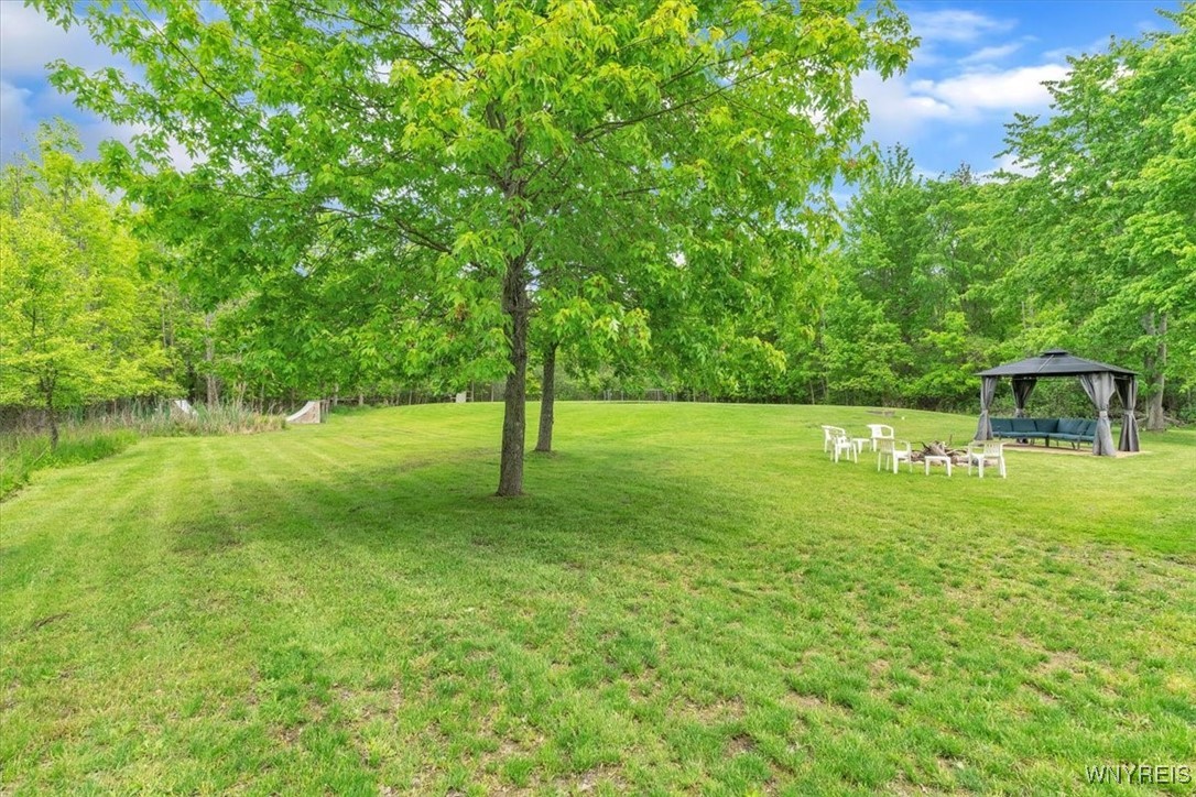 2965 Love Road, Grand Island, New York image 13