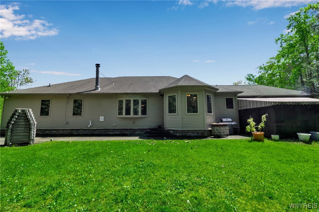 11584 Jennings Road, North Collins, New York image 5