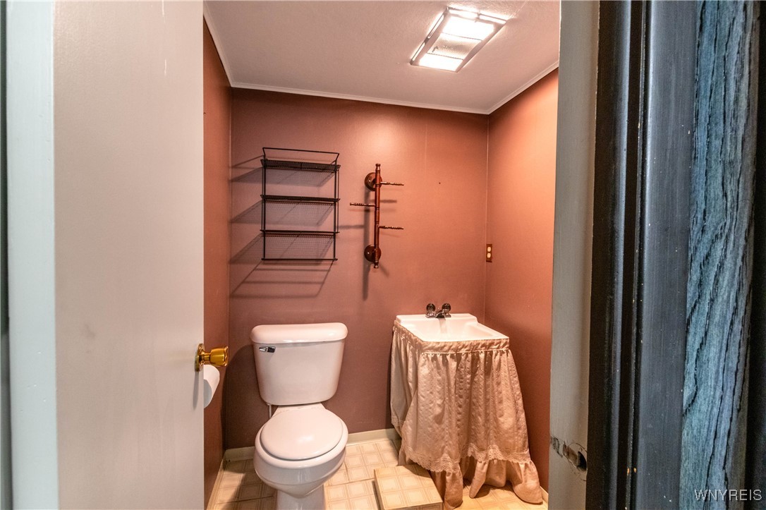256 Belmont Court, North Tonawanda, New York image 32
