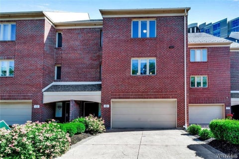 Photo of 11 Ojibwa Circle, Buffalo, NY 14202 (MLS # B1716224)