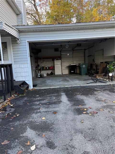 Tiny photo for 1031 Castlebar Drive, North Tonawanda, NY 14120 (MLS # B1723545)