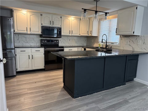 Tiny photo for 1031 Castlebar Drive, North Tonawanda, NY 14120 (MLS # B1723545)