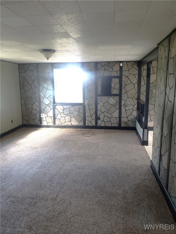 Ridgeway, New York 14103, United States, 5 Bedrooms Bedrooms, ,1 BathroomBathrooms,Residential,Active,236820