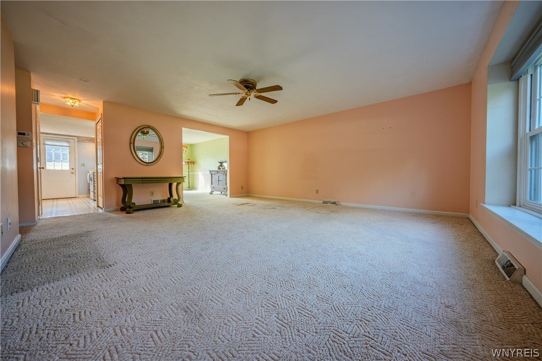 105 Carriage Drive 3
