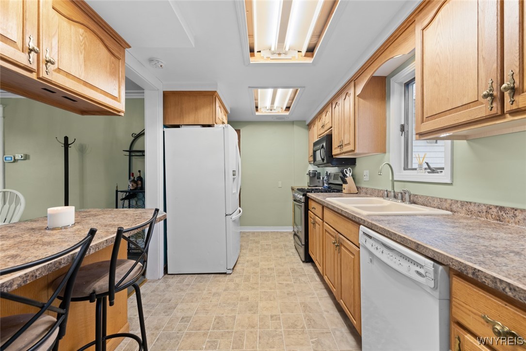 2191 Lockport Olcott Road, Newfane, New York image 12