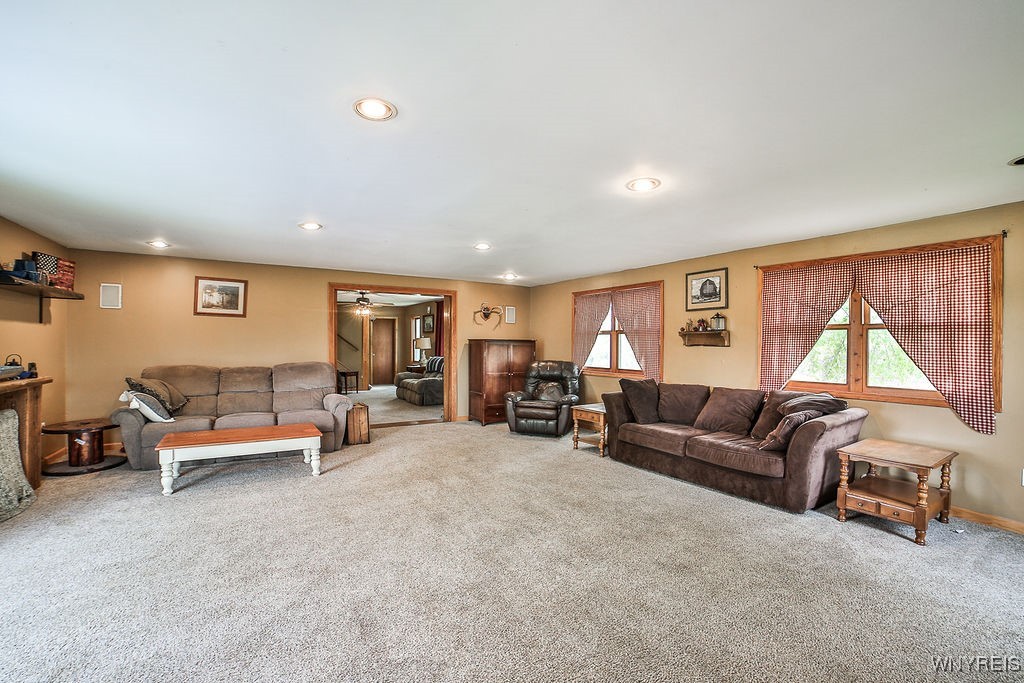 2407 Long Road, Grand Island, New York image 21