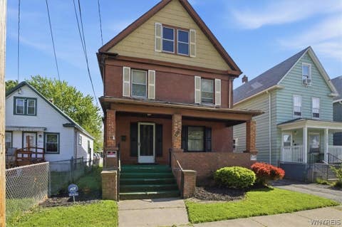 Homes For Sale - 2505 Falls Street<br/> Niagara Falls, NY 14303