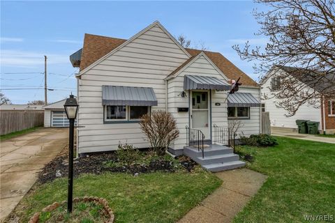 Homes For Sale - 39 Airview Terrace<br/> Cheektowaga, NY 14043