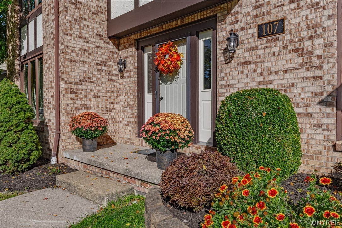 107 Waxwing Court