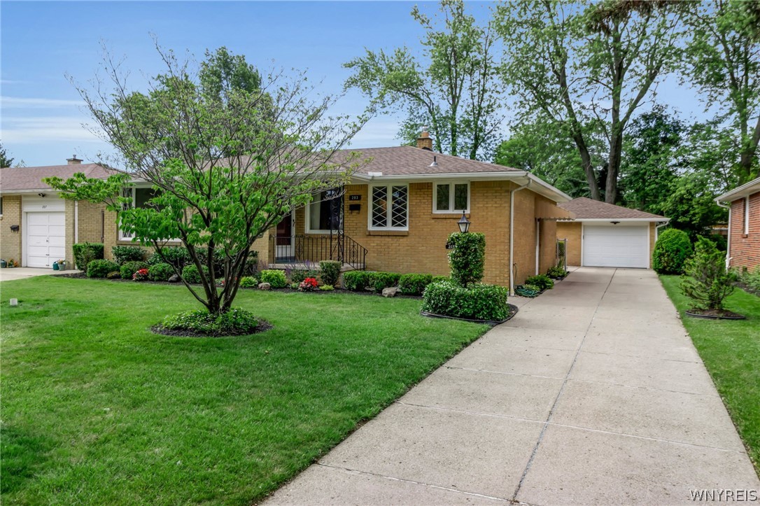 203 Forest Hill Drive