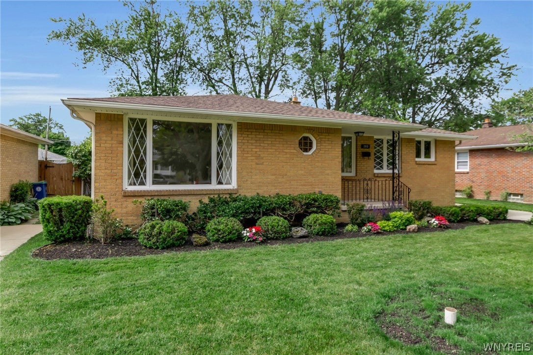 203 Forest Hill Drive