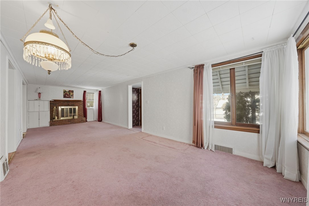 350 W Girard Boulevard