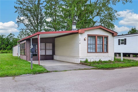 Mobile Home For Sale - 59 Annamarie Ter<br/> Erie County, Cheektowaga, NY 14225
