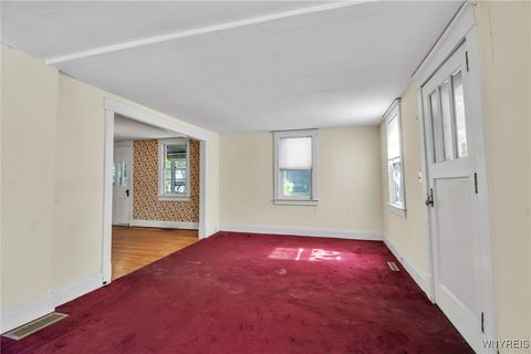 Tiny photo for 31 N Ellicott Street, Amherst, NY 14221 (MLS # B1660671)