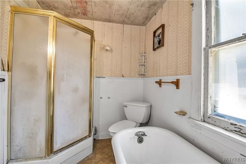 Tiny photo for 31 N Ellicott Street, Amherst, NY 14221 (MLS # B1660671)