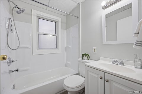 Tiny photo for 80 Anderson Place, Buffalo, NY 14222 (MLS # B1688321)