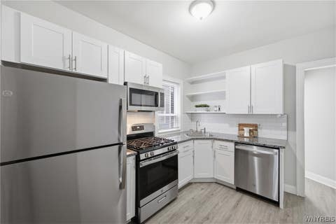 Tiny photo for 80 Anderson Place, Buffalo, NY 14222 (MLS # B1688321)