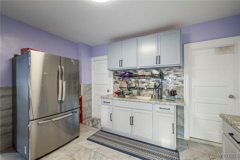 Tiny photo for 25 Parkridge Avenue, Buffalo, NY 14215 (MLS # B1655711)