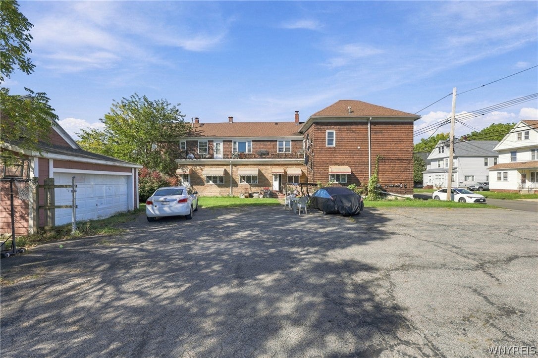 117 Kirby Avenue