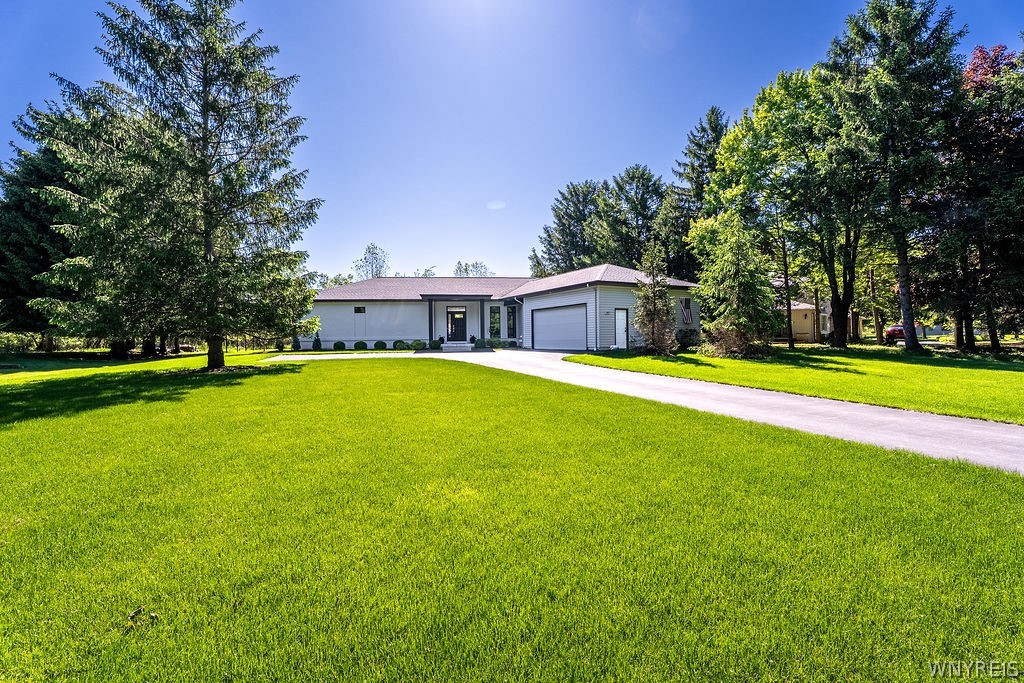 5085 Willowbrook  W Drive