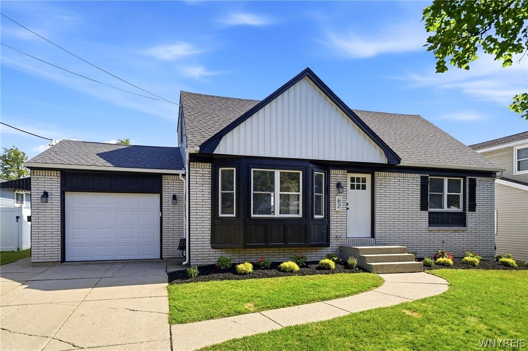 62 Camner Avenue