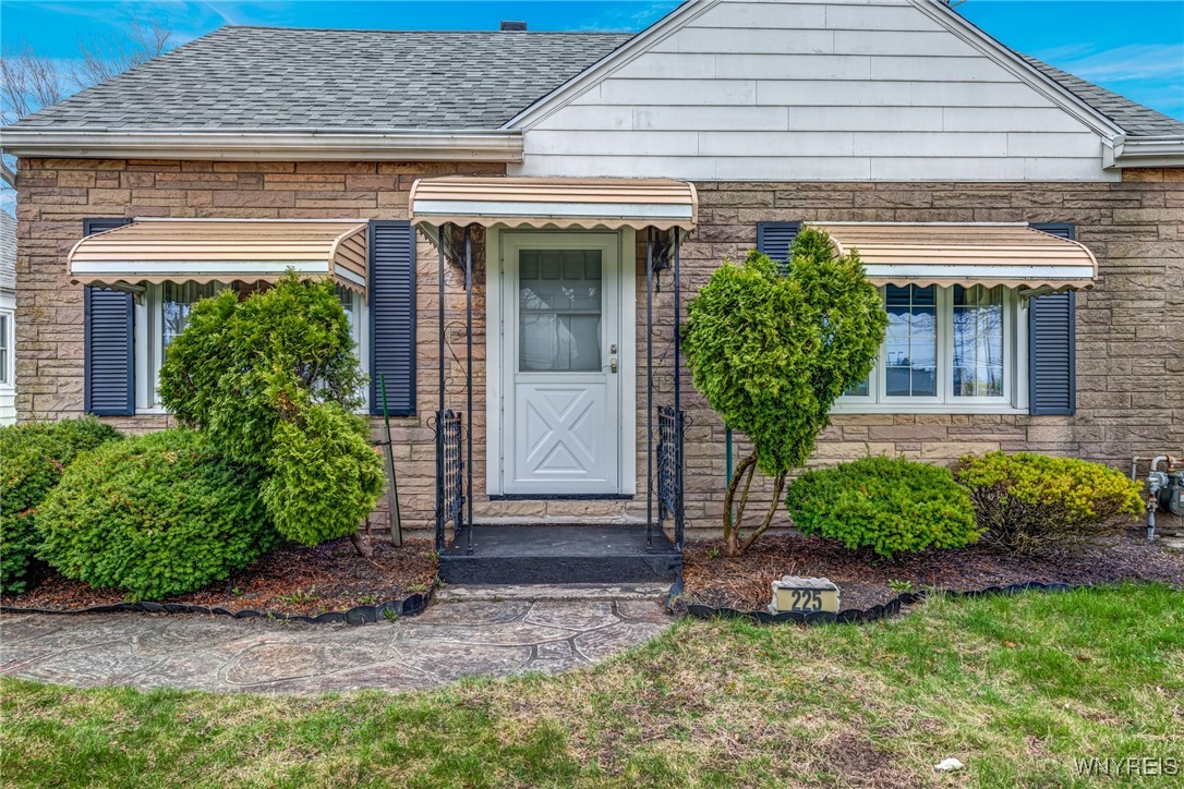 225 Merrymont Road, Cheektowaga, New York image 4