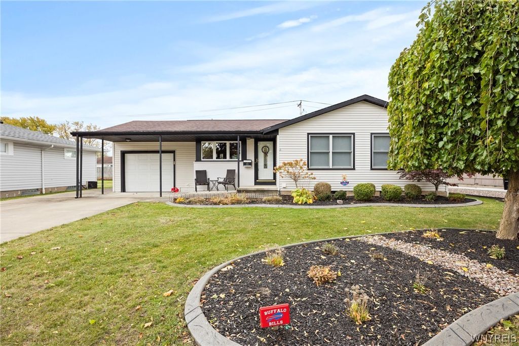 Photo of 59 Idlewood Drive, Tonawanda, NY 14150 (MLS # B1667069)