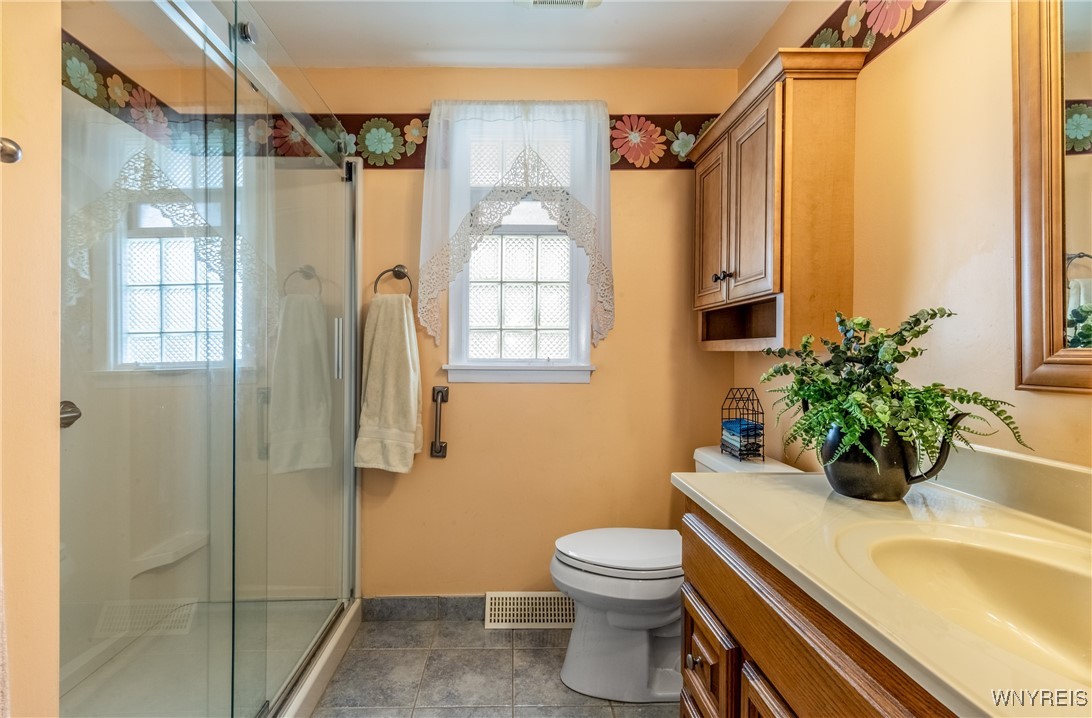 28 Village Lane, Cheektowaga, New York image 20