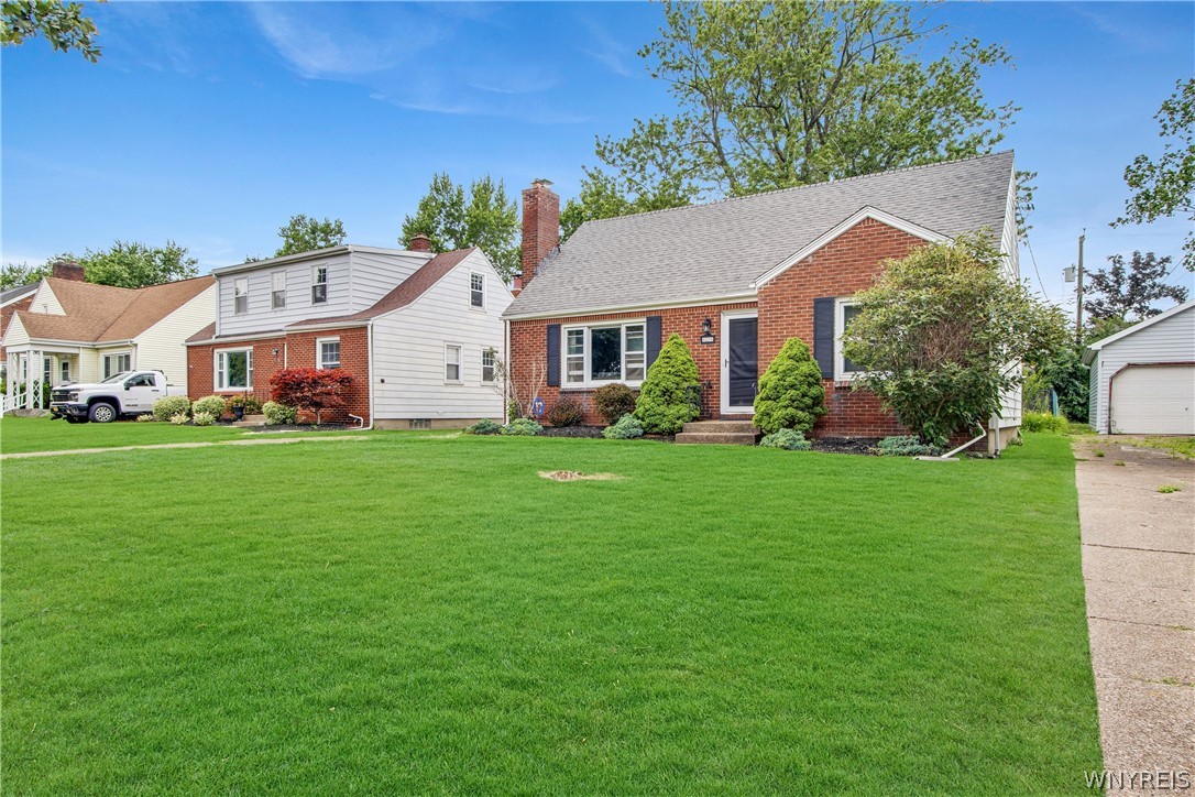 224 Paramount Parkway