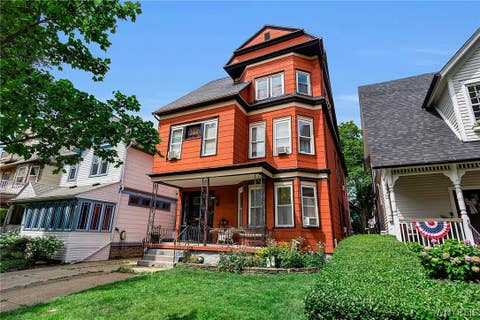Photo of 22 Anderson Place, Buffalo, NY 14222 (MLS # B1708150)